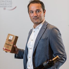 Le Merlot Réserve Chai du Baron remporte le prix du meilleur Vin suisse au concours du Mondial du Merlot 2016