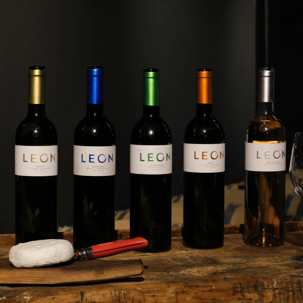 LEON